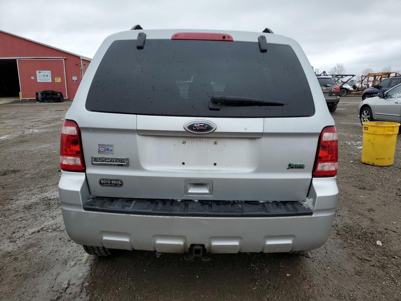 2010 FORD ESCAPE XLT - Фото 6