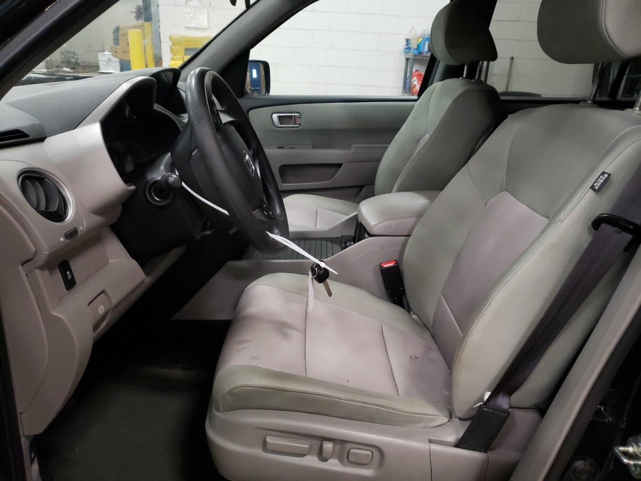 2015 HONDA PILOT EX - Фото 7