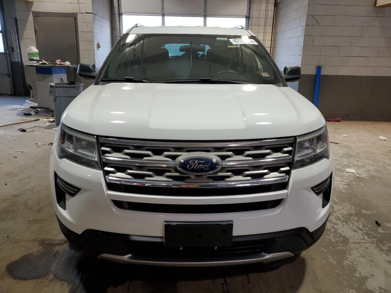 2018 FORD EXPLORER X - Фото 5