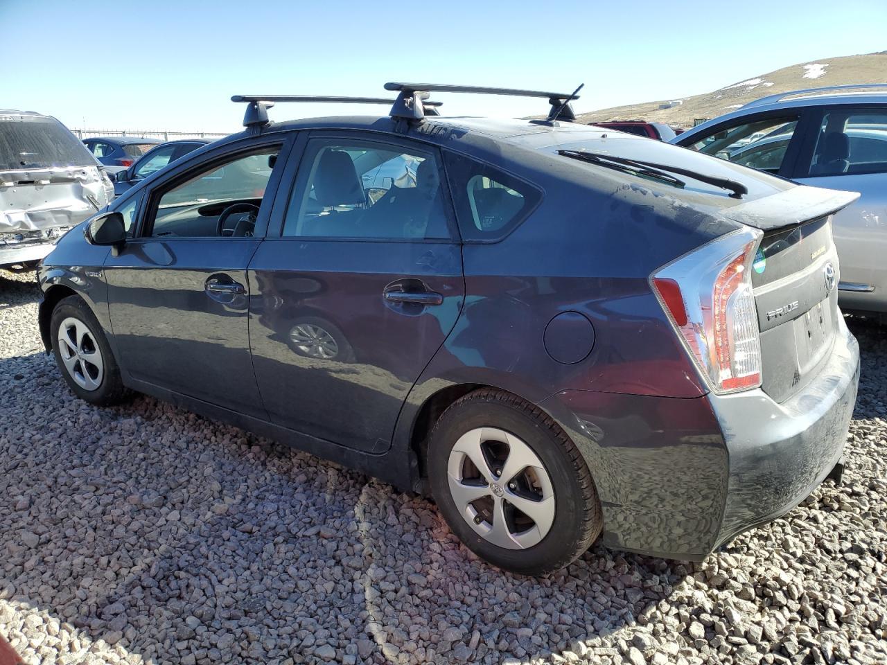 2013 TOYOTA PRIUS - Image 2