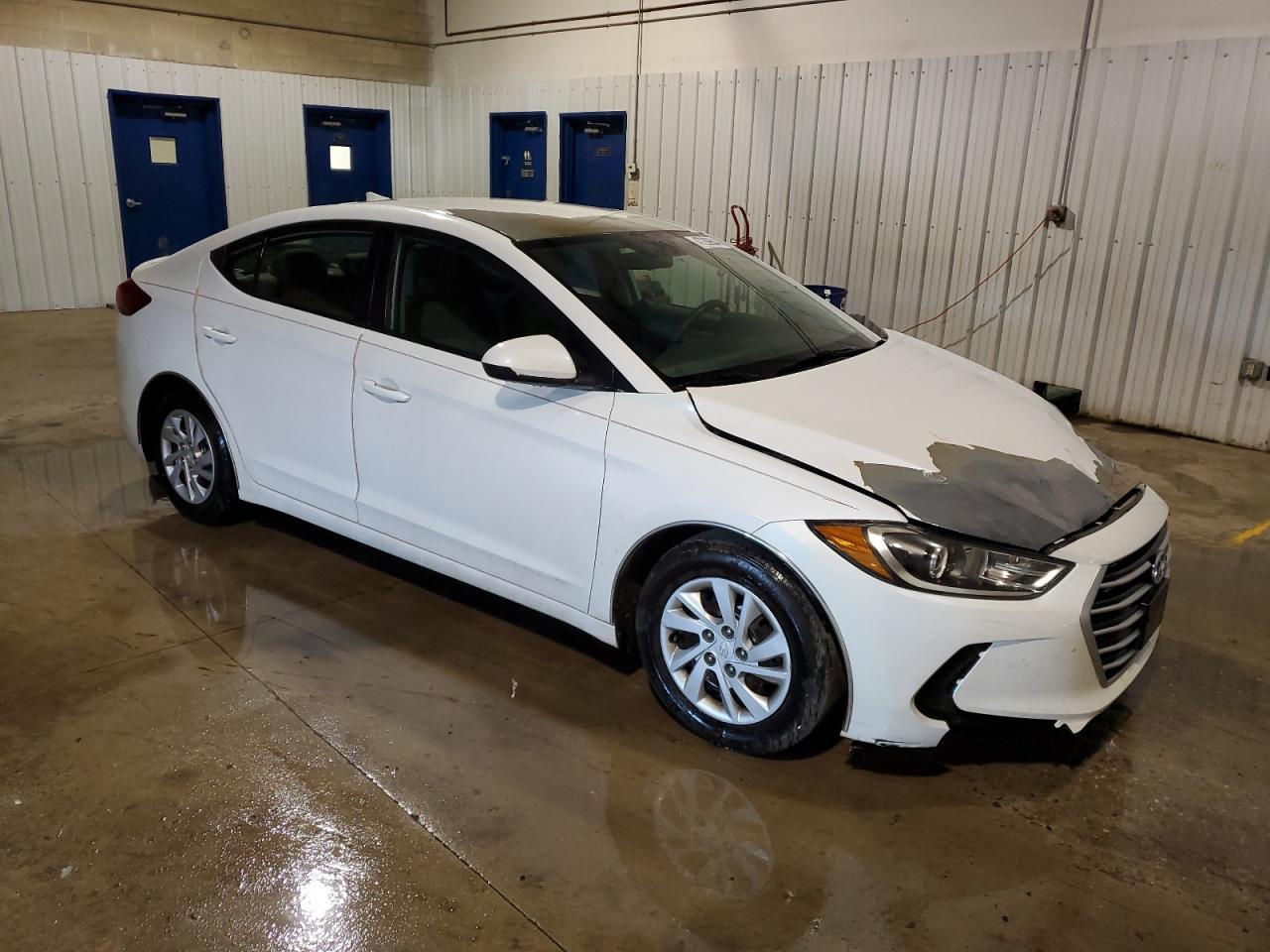 2017 HYUNDAI ELANTRA SE - Фото 4