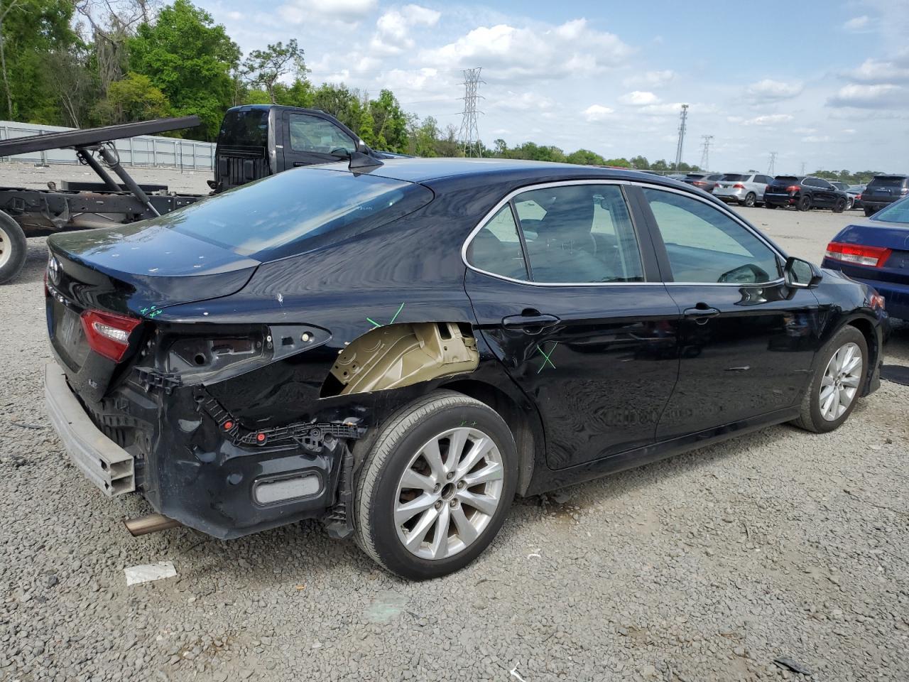 2019 TOYOTA CAMRY L - Image 3