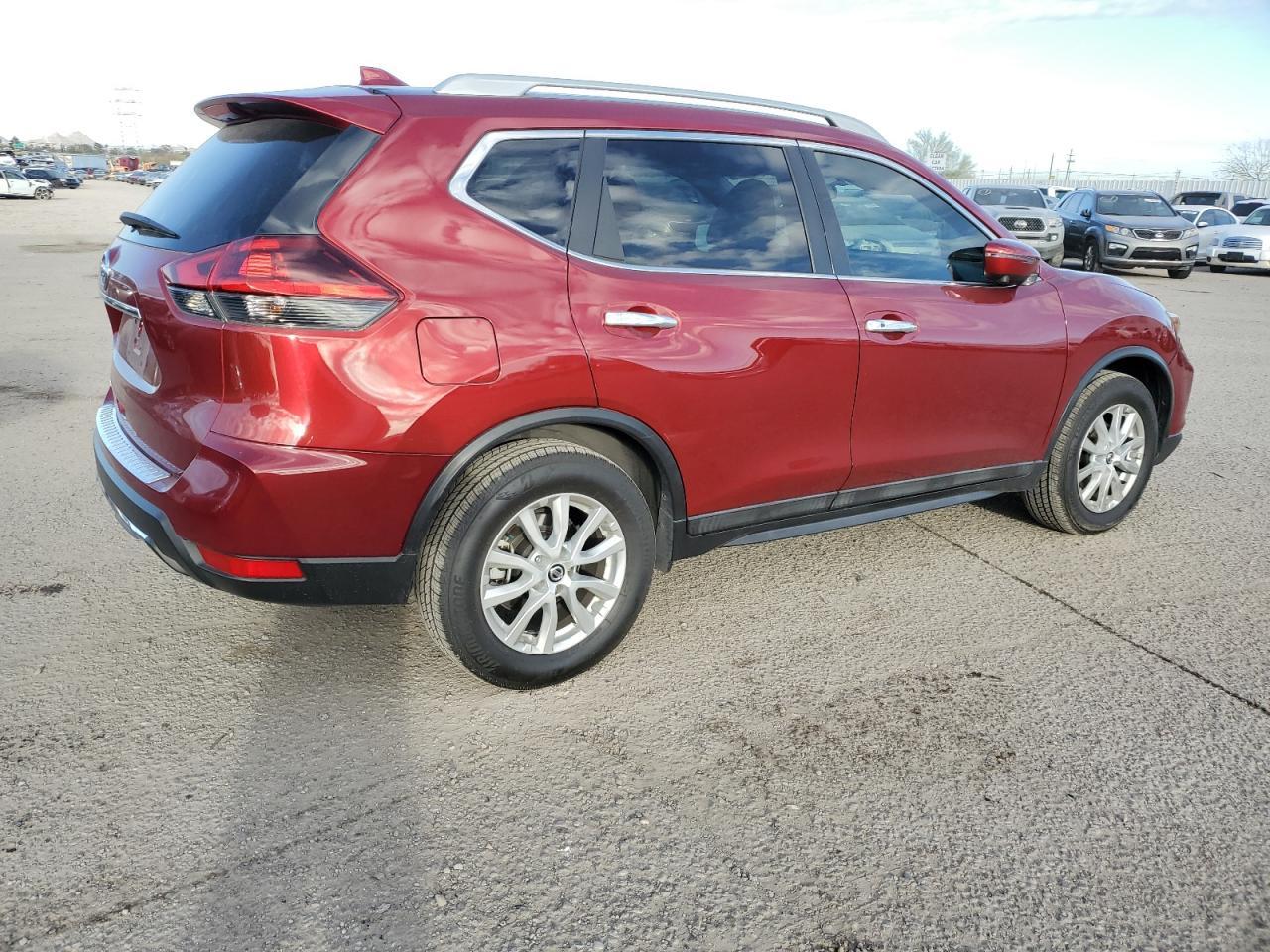 2018 NISSAN ROGUE S - Фото 3