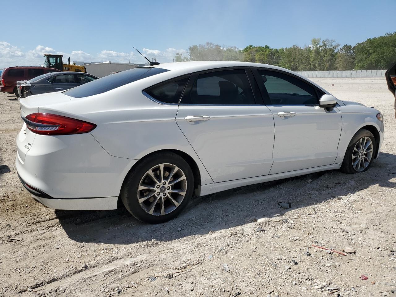 2017 FORD FUSION SE - Фото 3