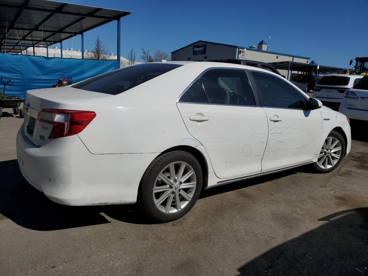 2012 TOYOTA CAMRY HYBR - Image 3