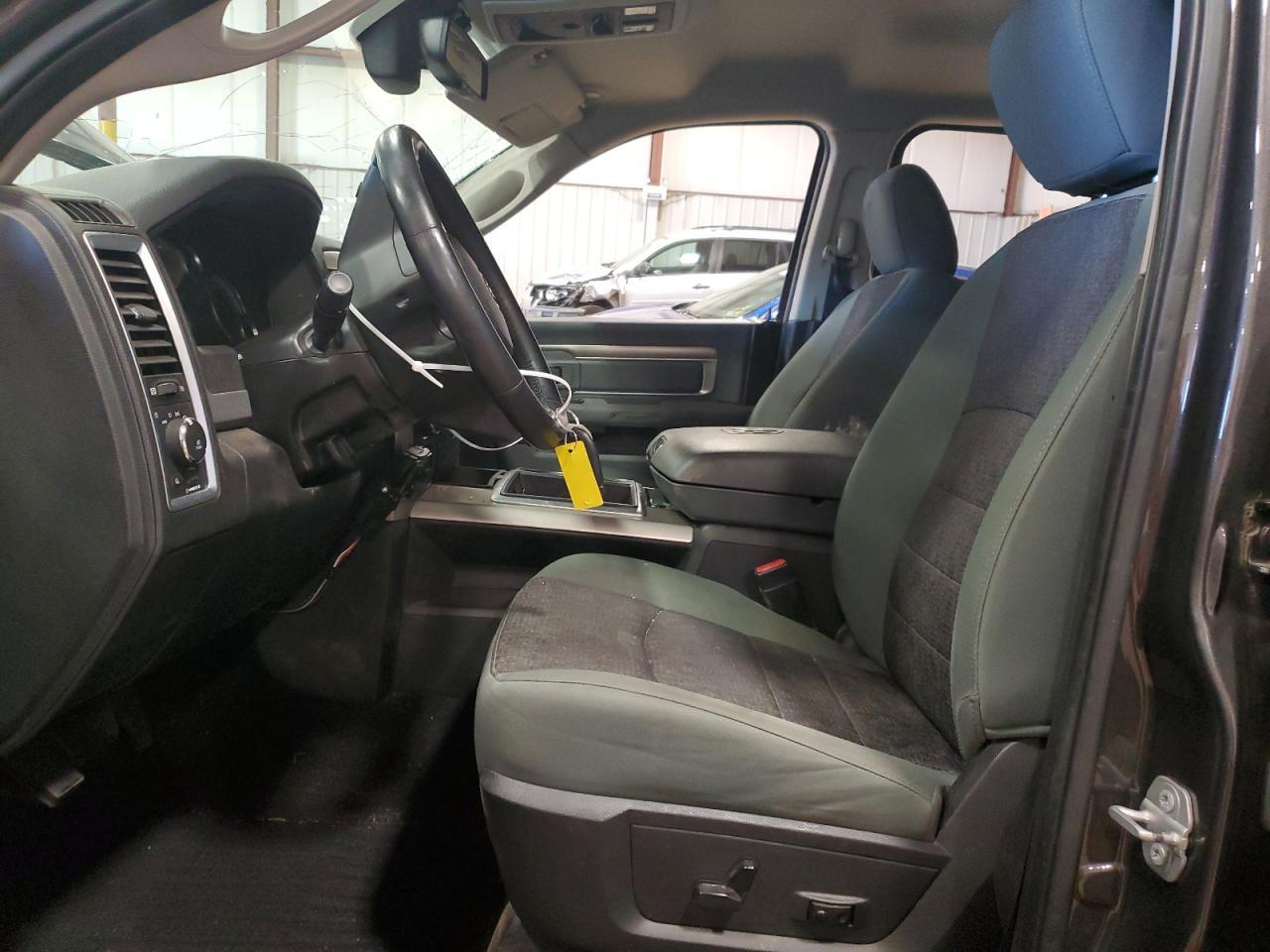 2015 RAM 1500 SLT - Image 7