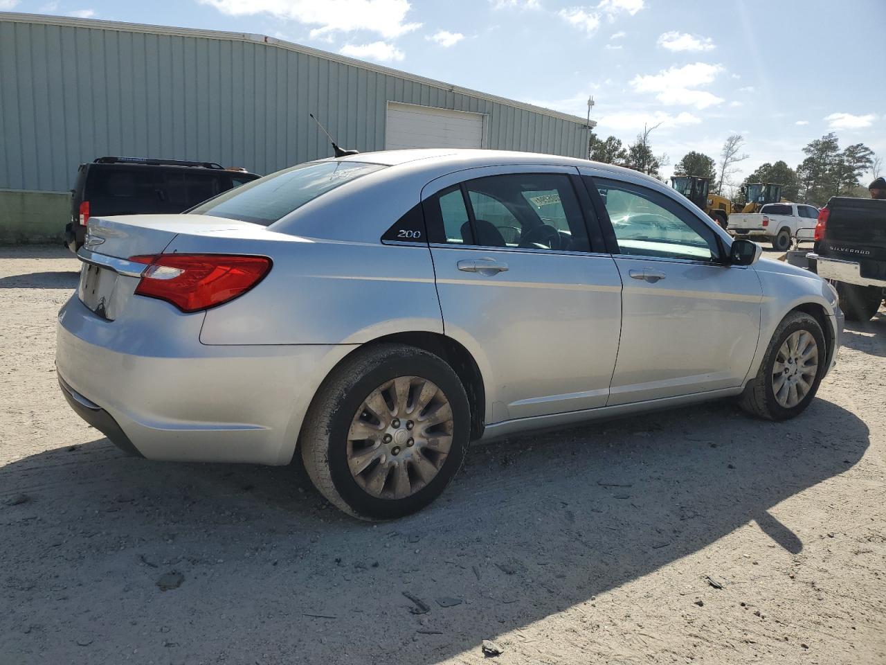 2012 CHRYSLER 200 LX - Image 3