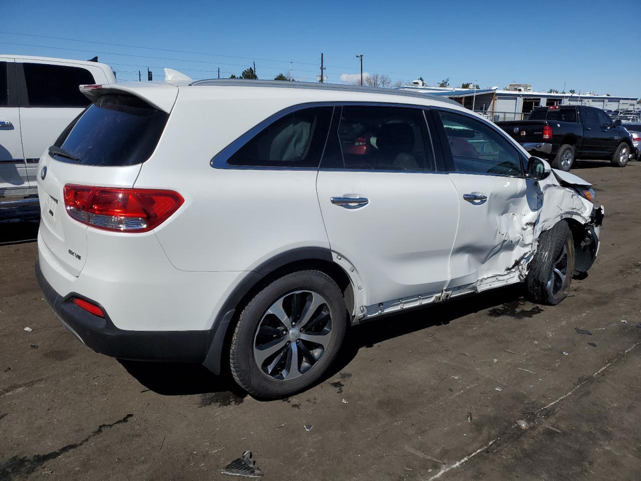 2016 KIA SORENTO EX - Фото 3
