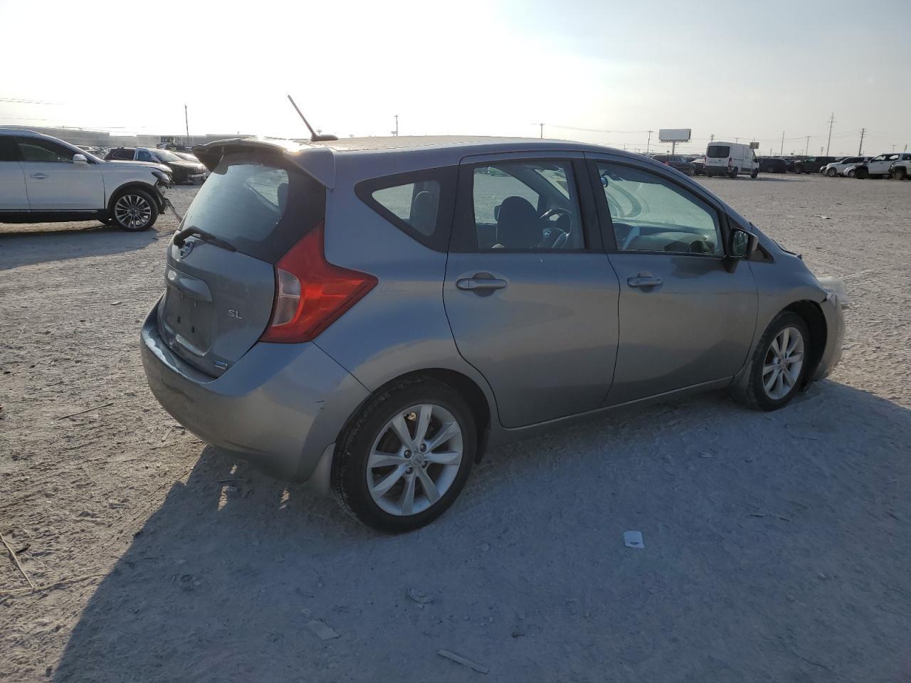 2015 NISSAN VERSA NOTE - Фото 3