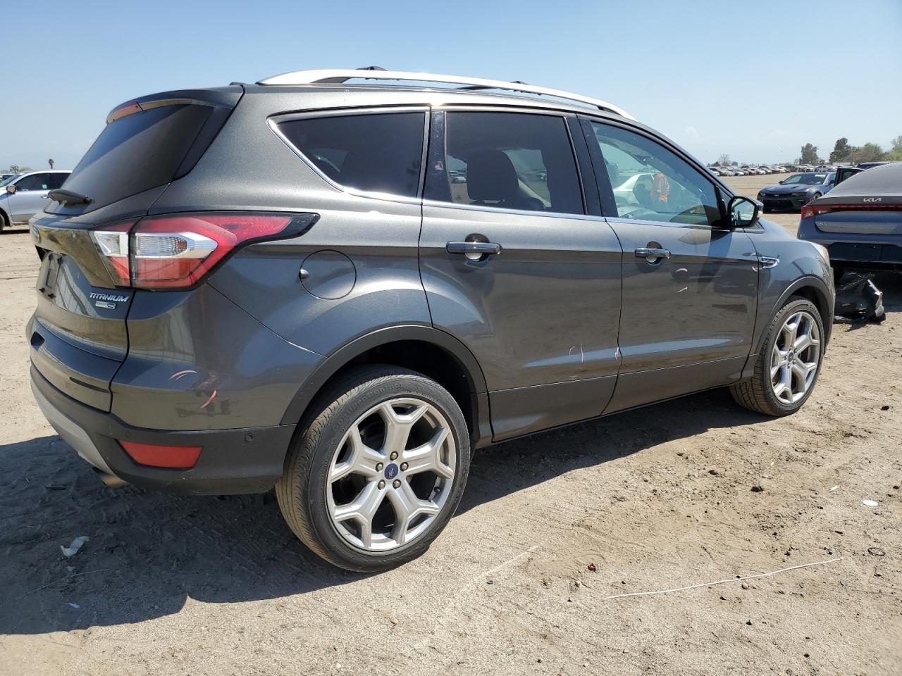 2017 FORD ESCAPE TIT - Image 3