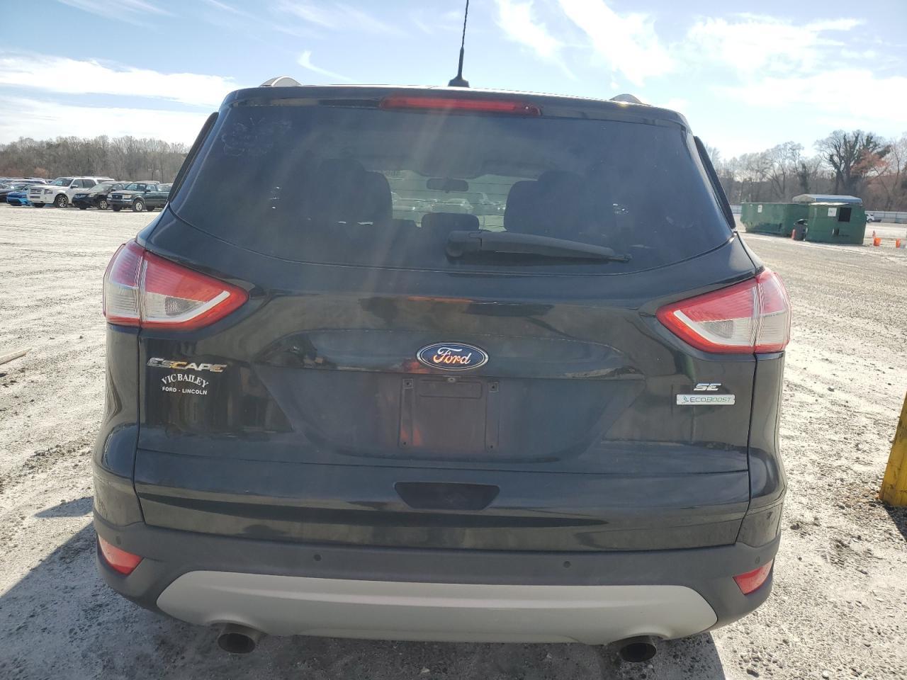 2015 FORD ESCAPE SE - Image 6