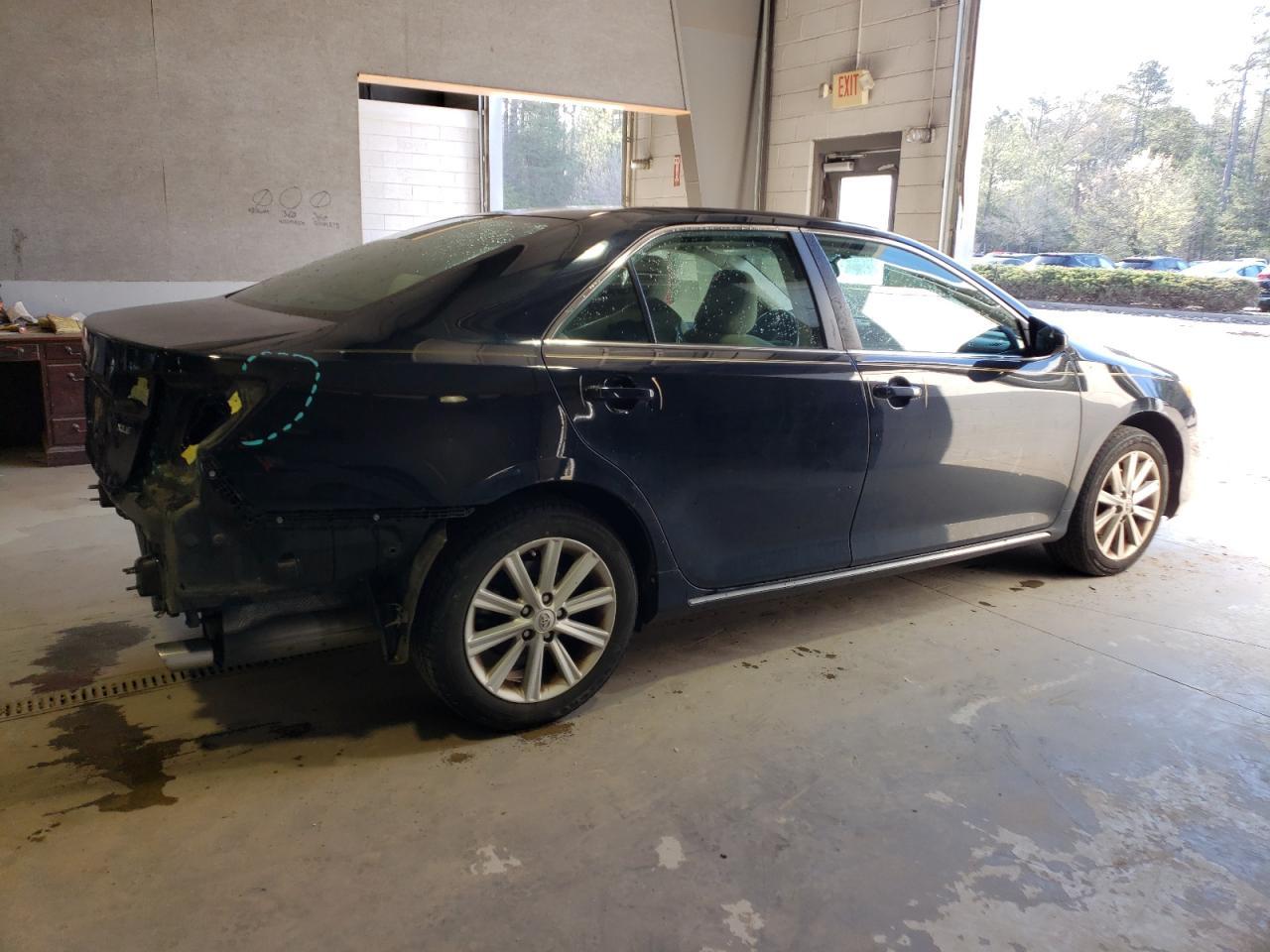 2014 TOYOTA CAMRY L - Image 3