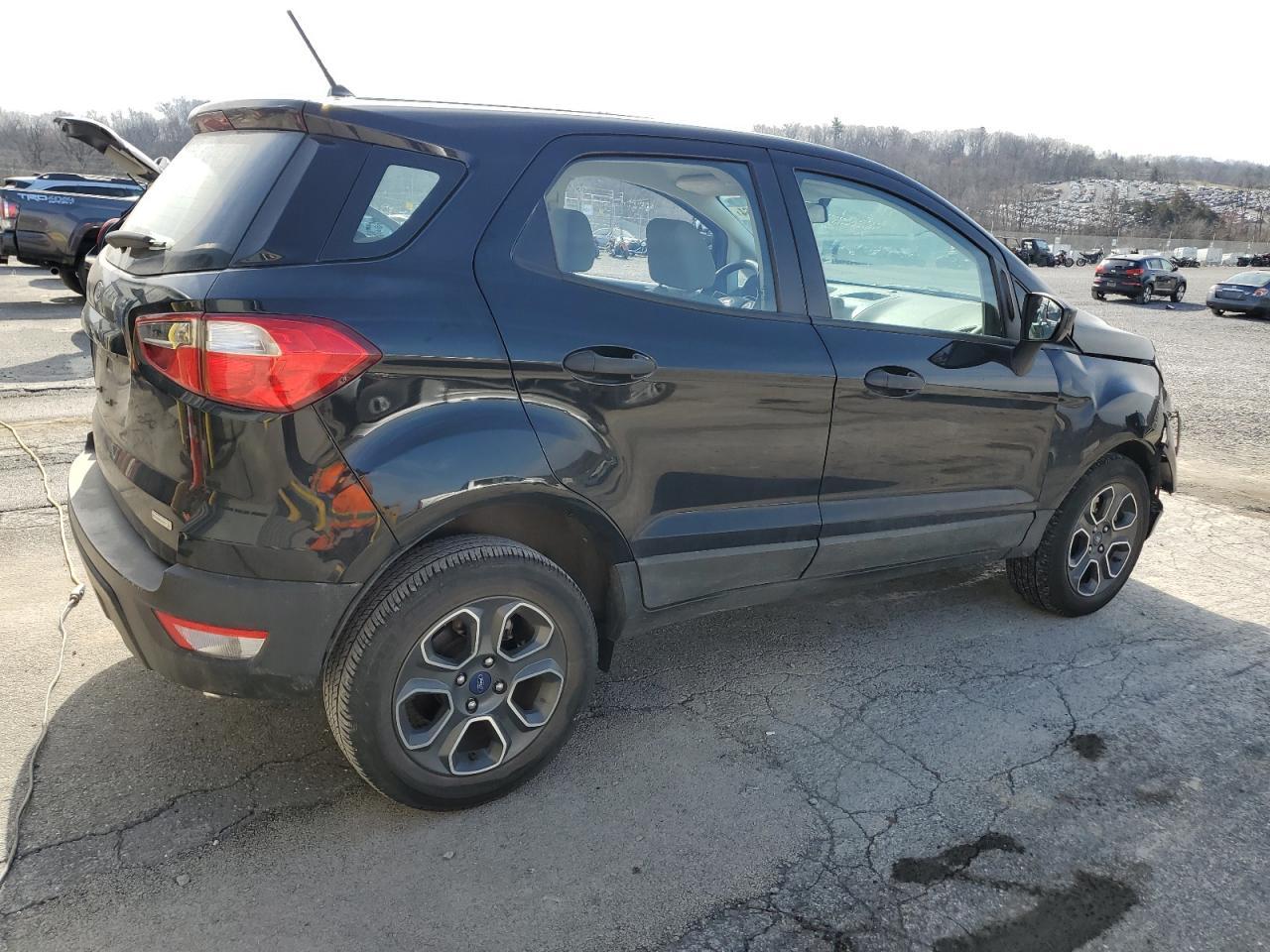 2018 FORD ECOSPORT S - Фото 3
