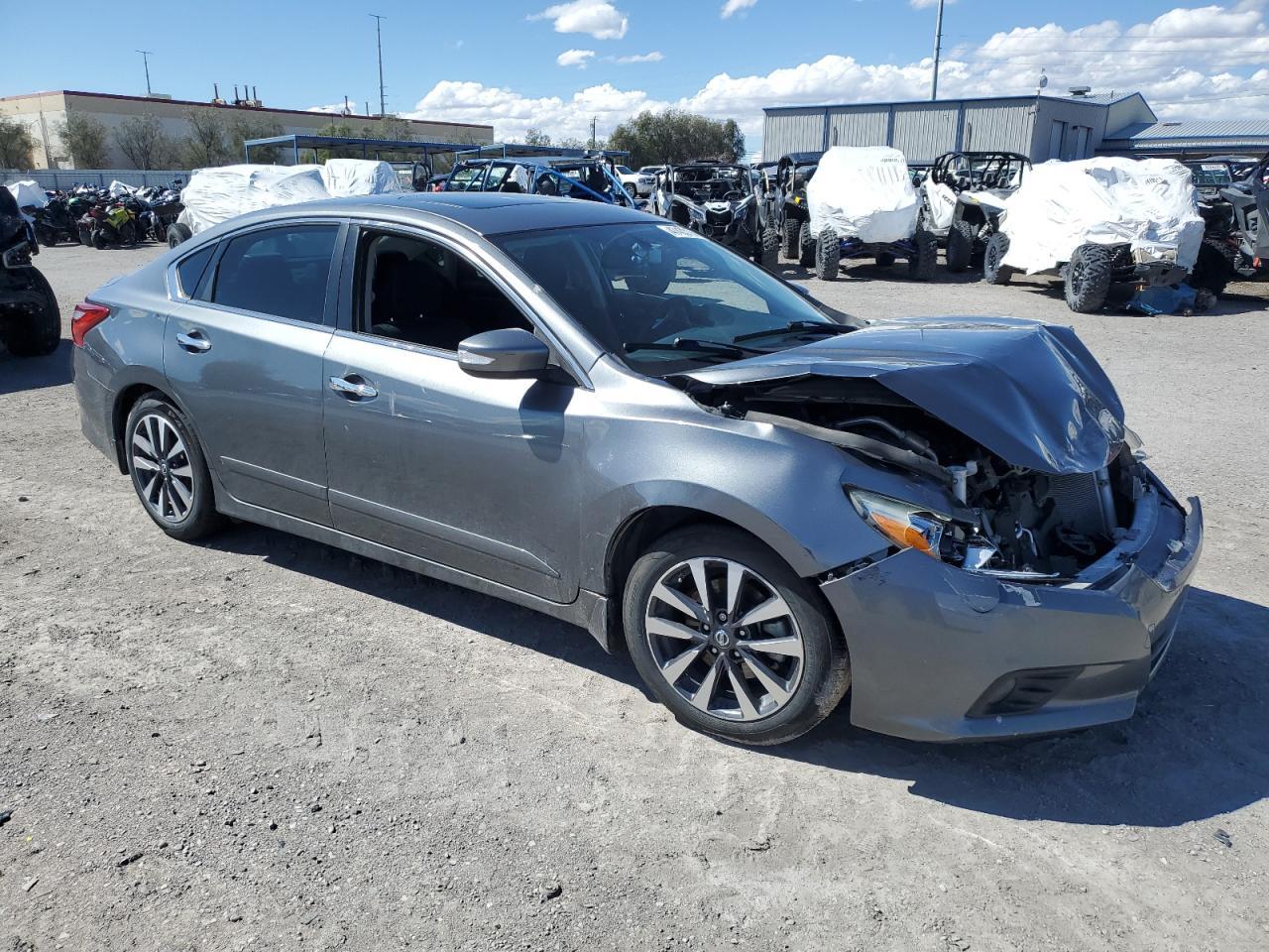 2017 NISSAN ALTIMA 2.5 - Фото 4
