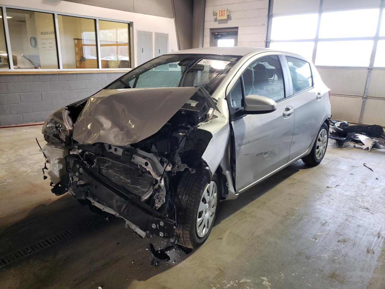 2017 TOYOTA YARIS L