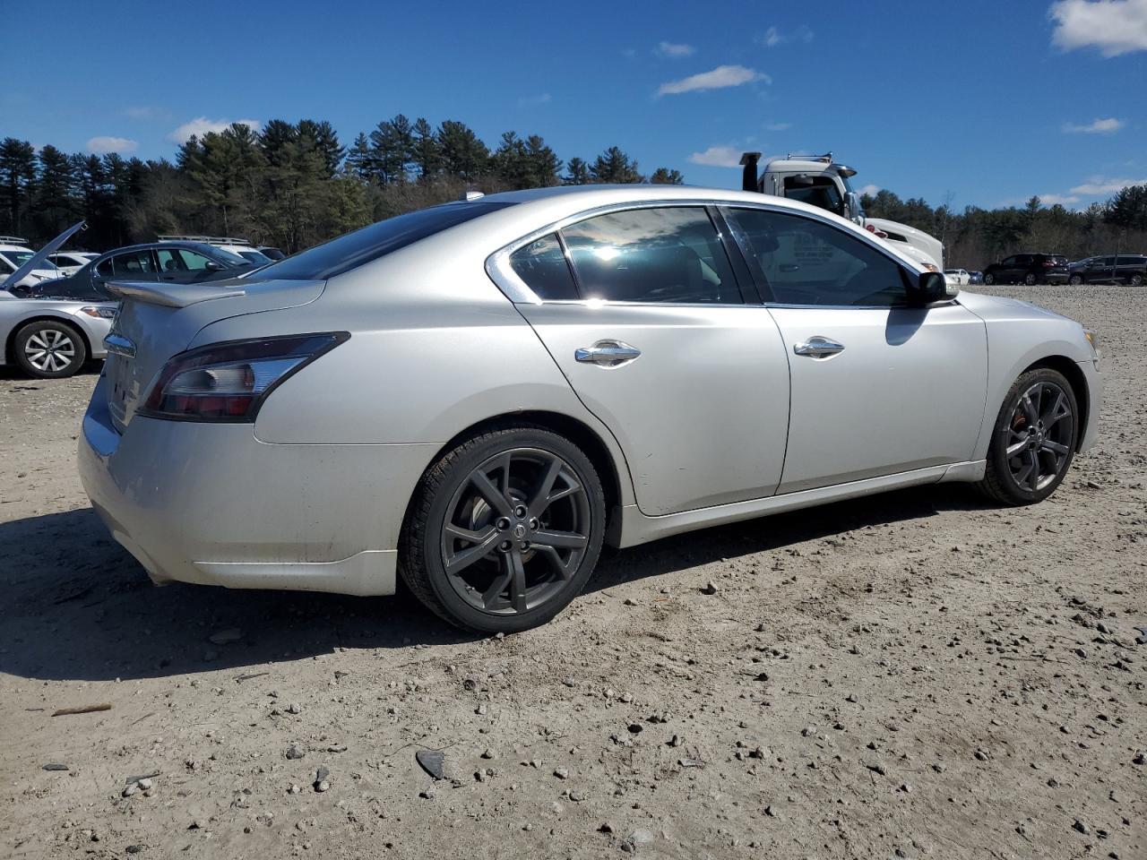 2014 NISSAN MAXIMA S - Фото 3