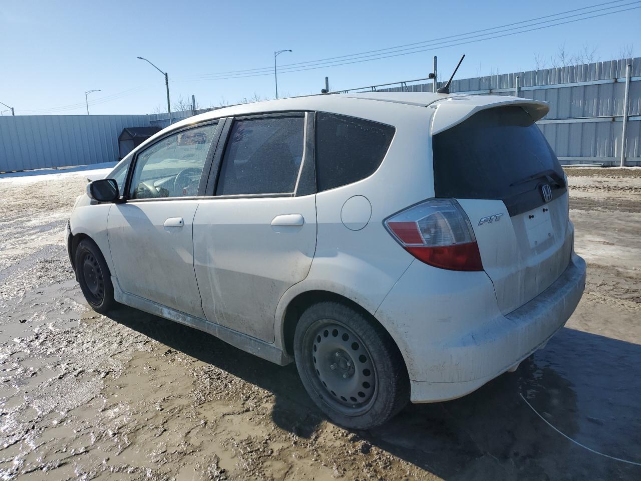 2011 HONDA FIT SPORT - Фото 2