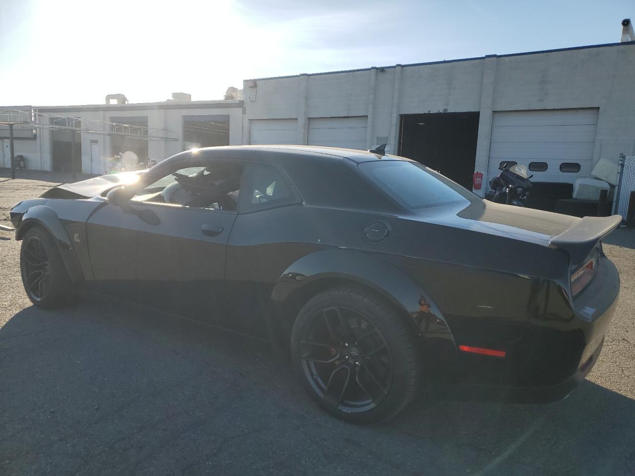 2020 DODGE CHALLENGER - Фото 2
