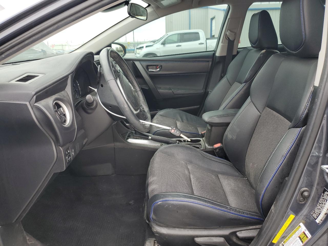 2019 TOYOTA COROLLA L - Фото 7