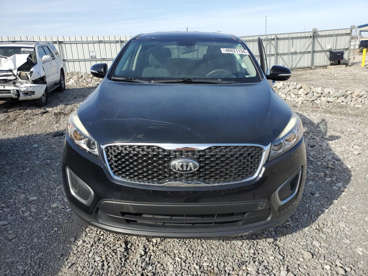 2016 KIA SORENTO LX - Image 5