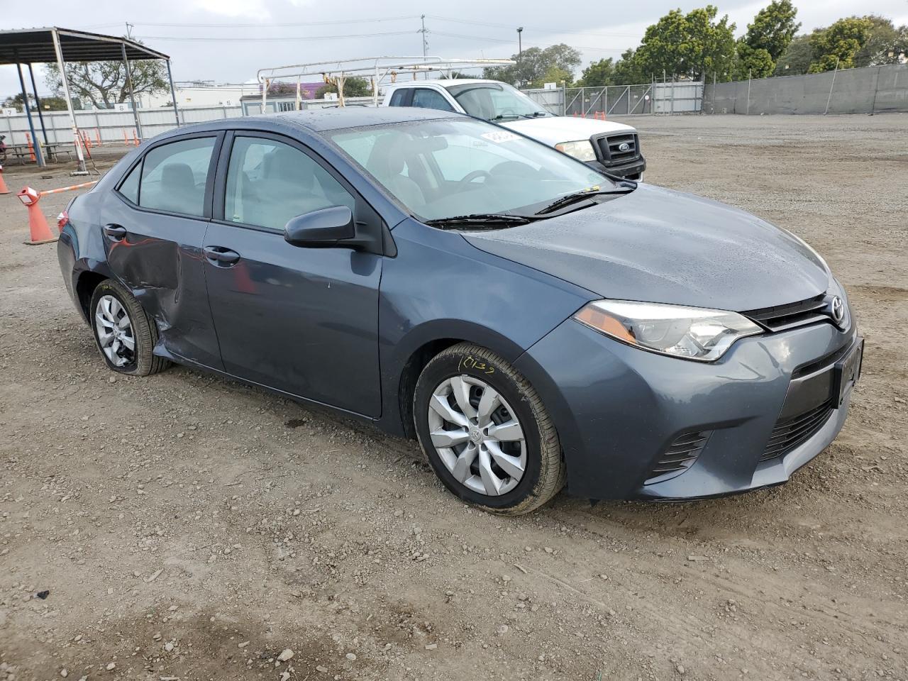 2015 TOYOTA COROLLA L - Фото 4