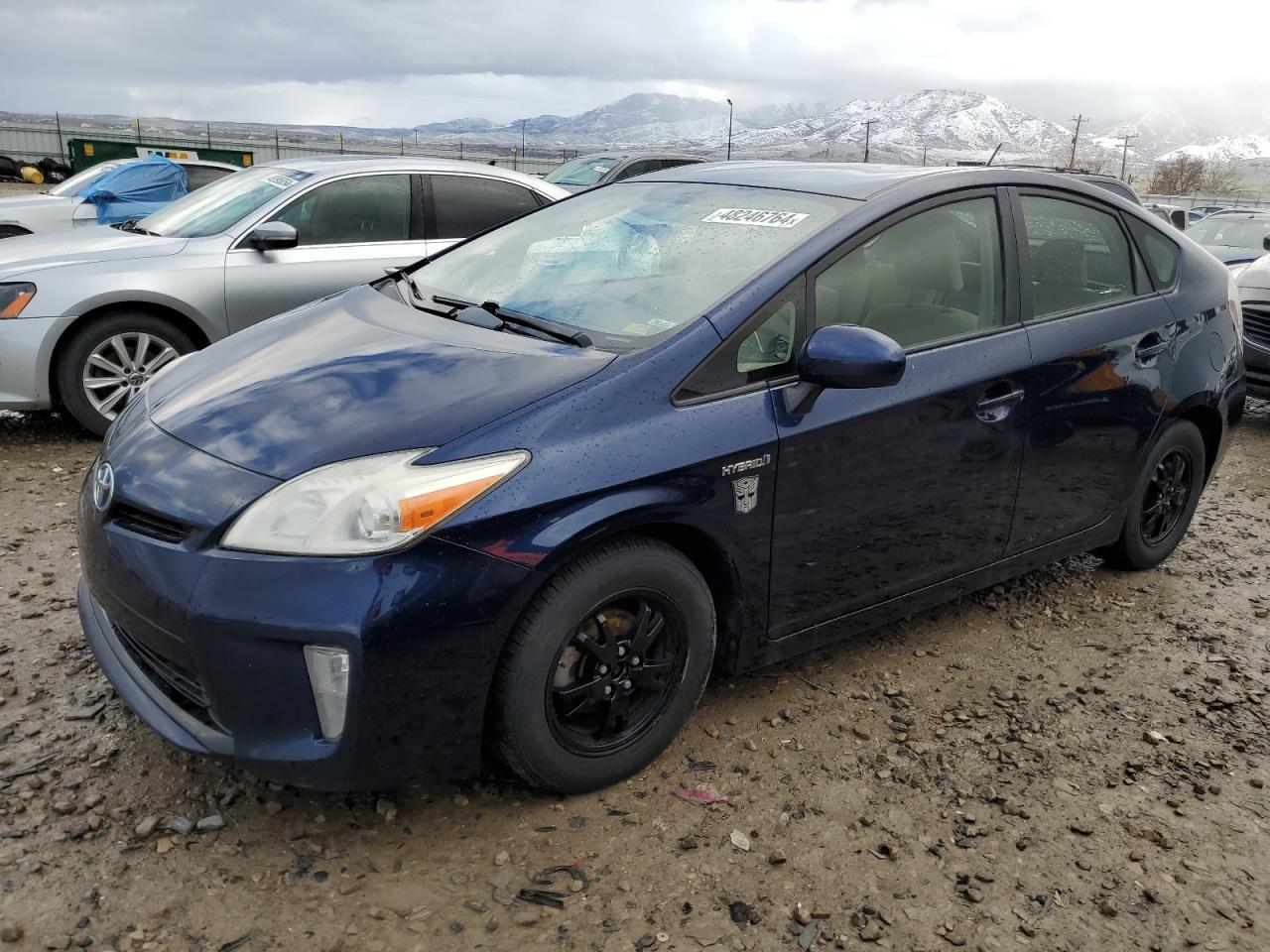 2013 TOYOTA PRIUS car image