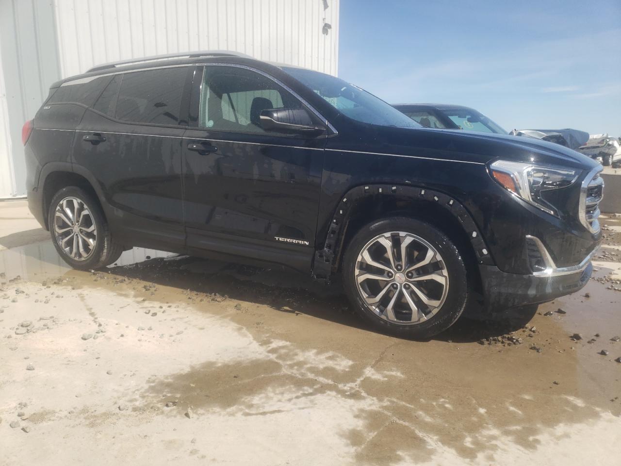 2019 GMC TERRAIN SL - Image 4