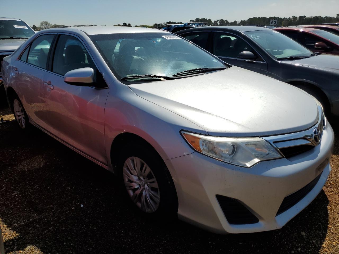 2014 TOYOTA CAMRY L - Фото 4