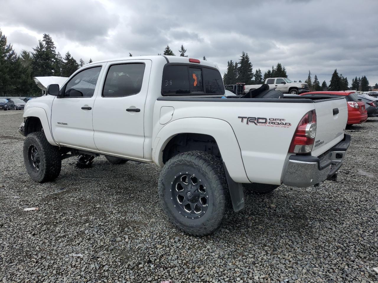 2013 TOYOTA TACOMA DOU - Image 2