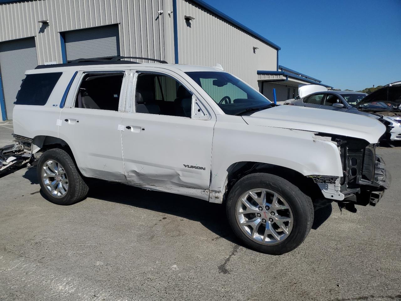 2016 GMC YUKON SLT - Фото 4