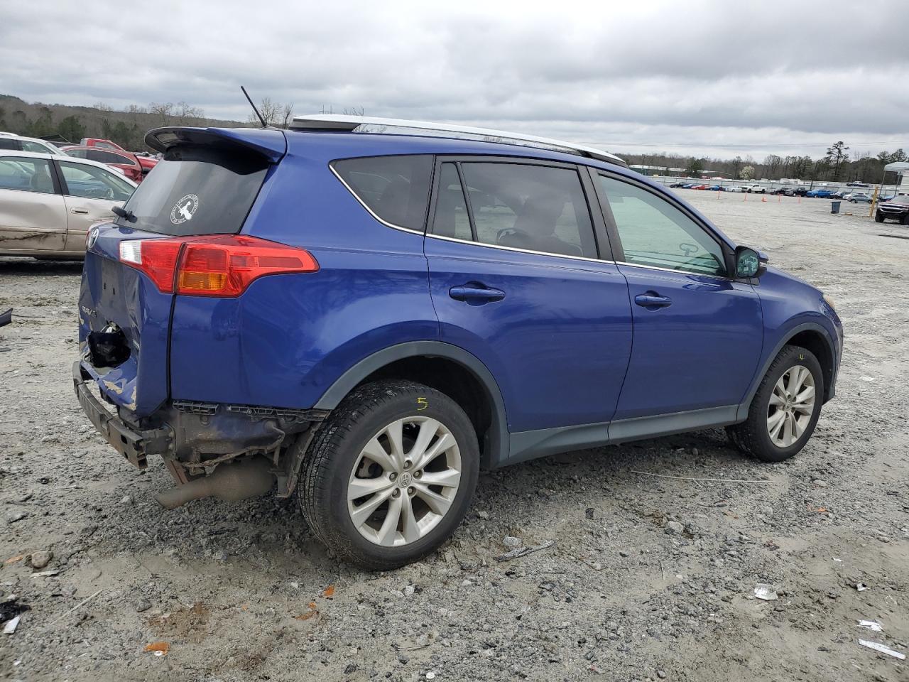 2015 TOYOTA RAV4 LIMIT - Фото 3