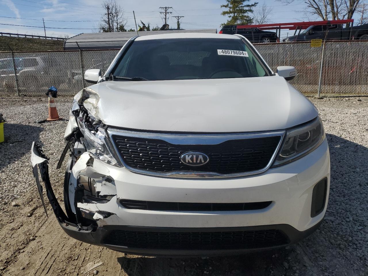 2014 KIA SORENTO LX - Image 5