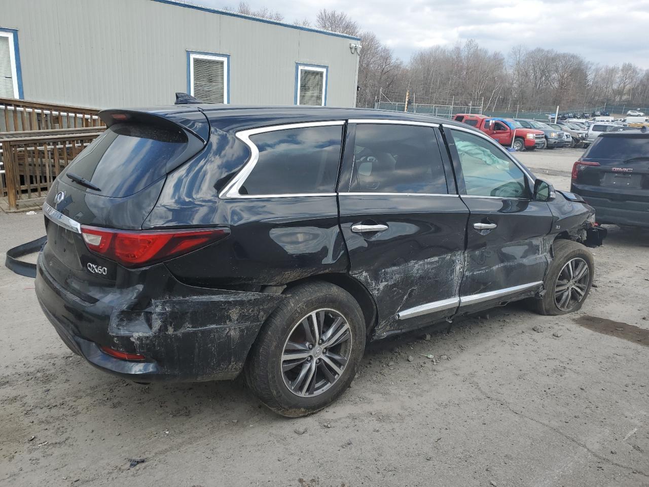 2017 INFINITI QX60 - Image 3
