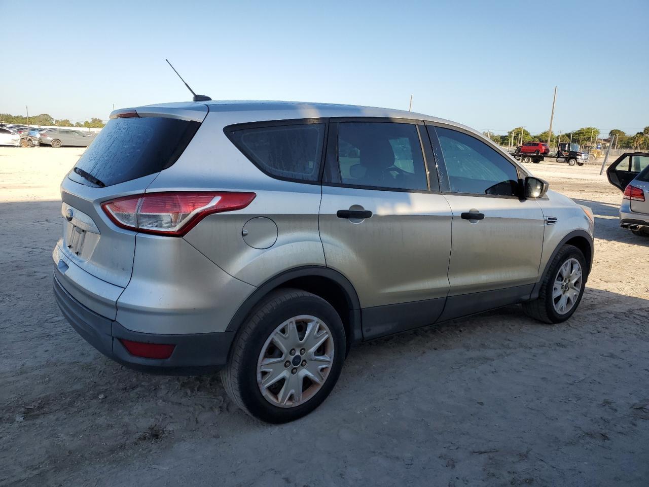 2013 FORD ESCAPE S - Image 3