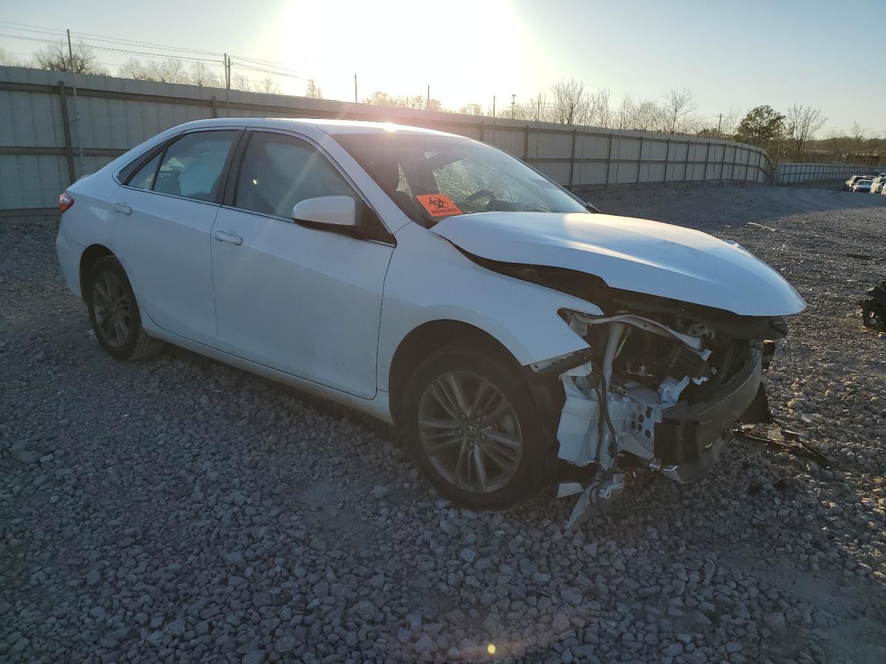 2017 TOYOTA CAMRY LE - Image 4