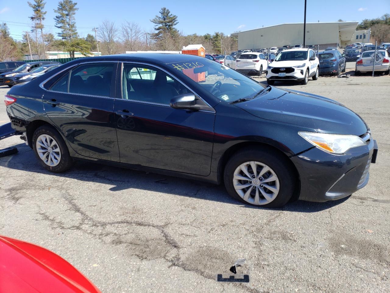 2016 TOYOTA CAMRY LE - Image 4
