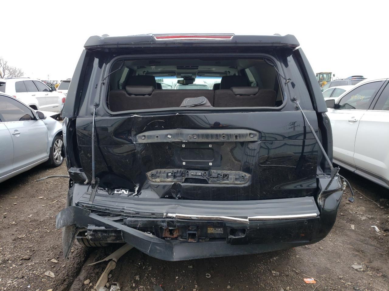 2017 GMC YUKON DENA - Фото 6