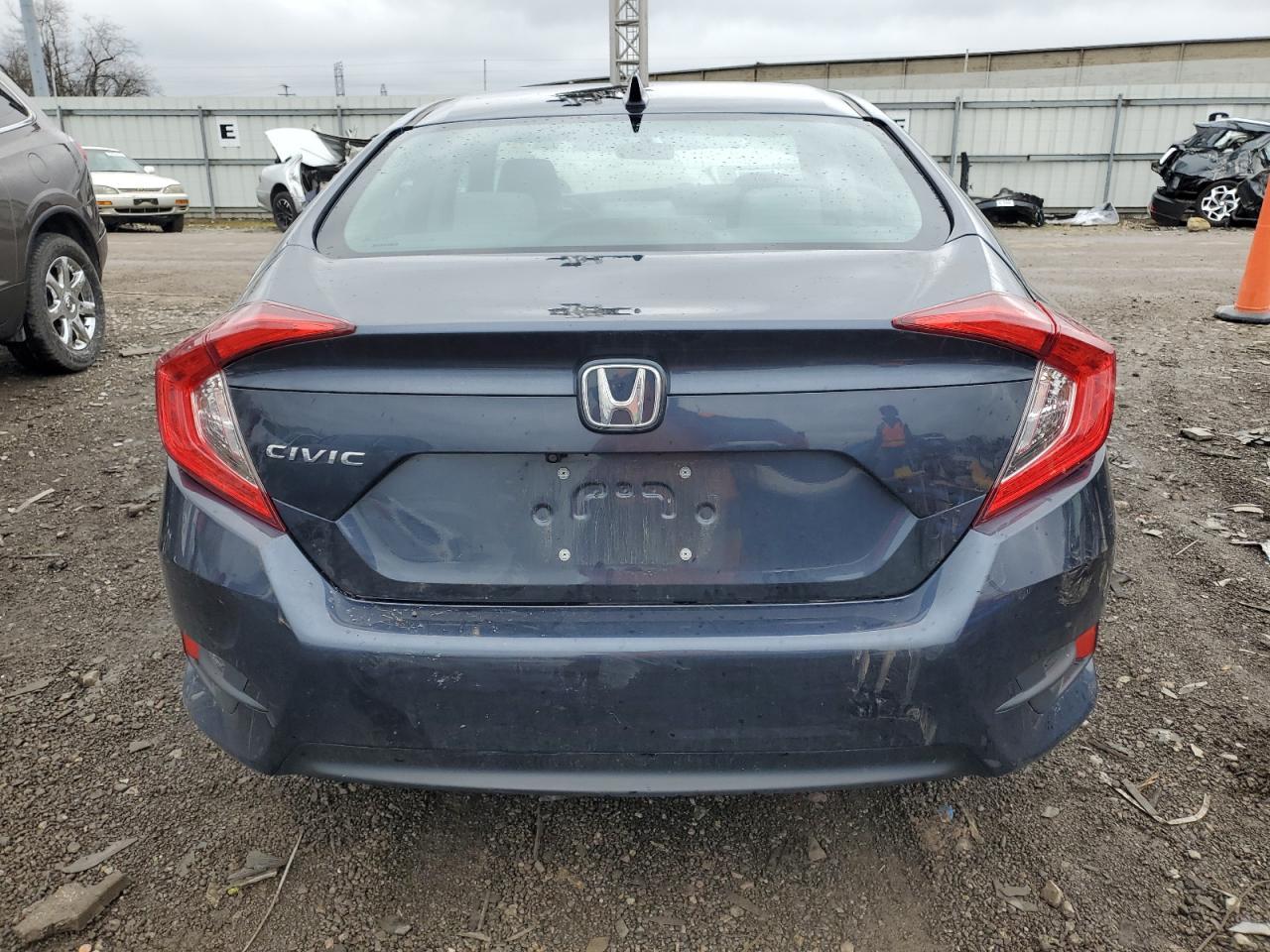 2018 HONDA CIVIC EX - Фото 6