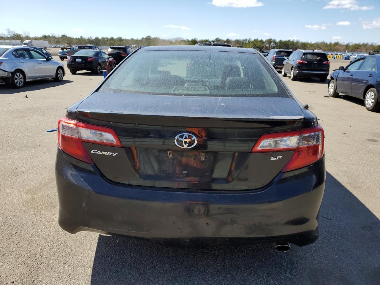 2014 TOYOTA CAMRY L - Image 6