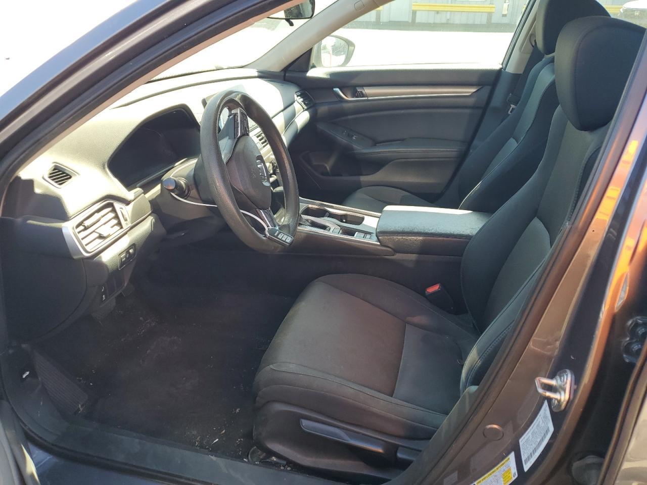 2018 HONDA ACCORD LX - Фото 7