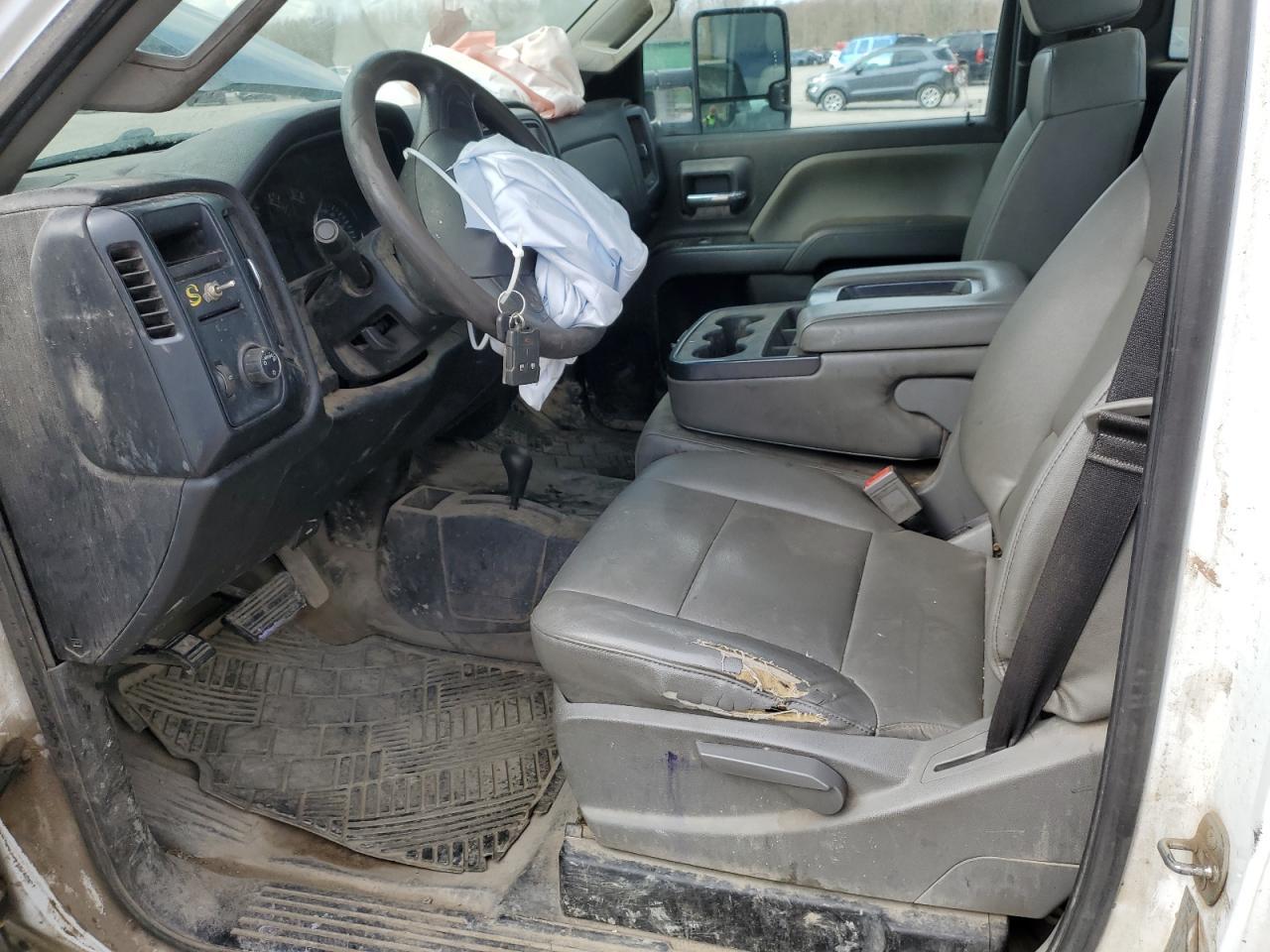 2017 CHEVROLET SILVERADO - Image 7