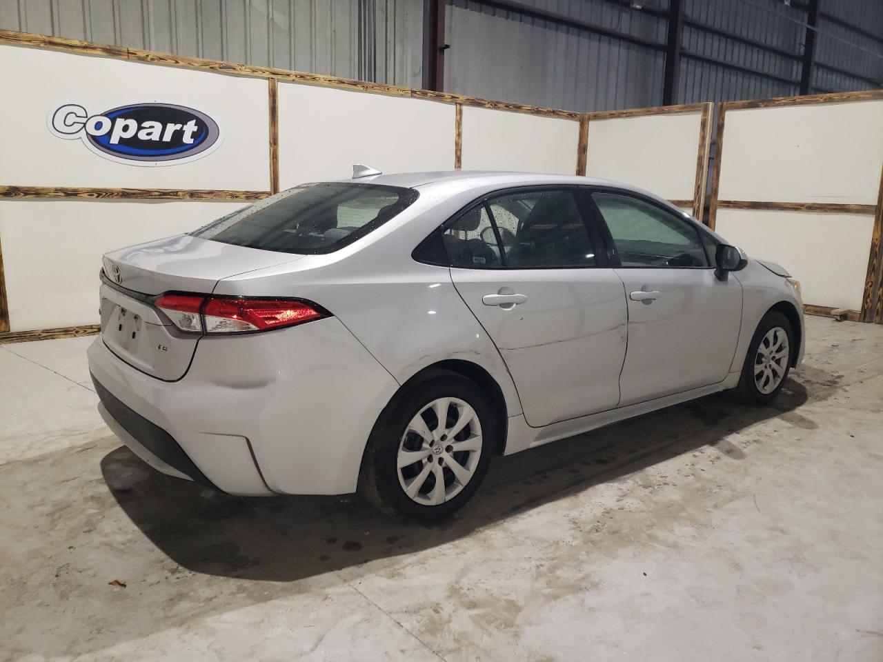 2022 TOYOTA COROLLA LE - Image 3