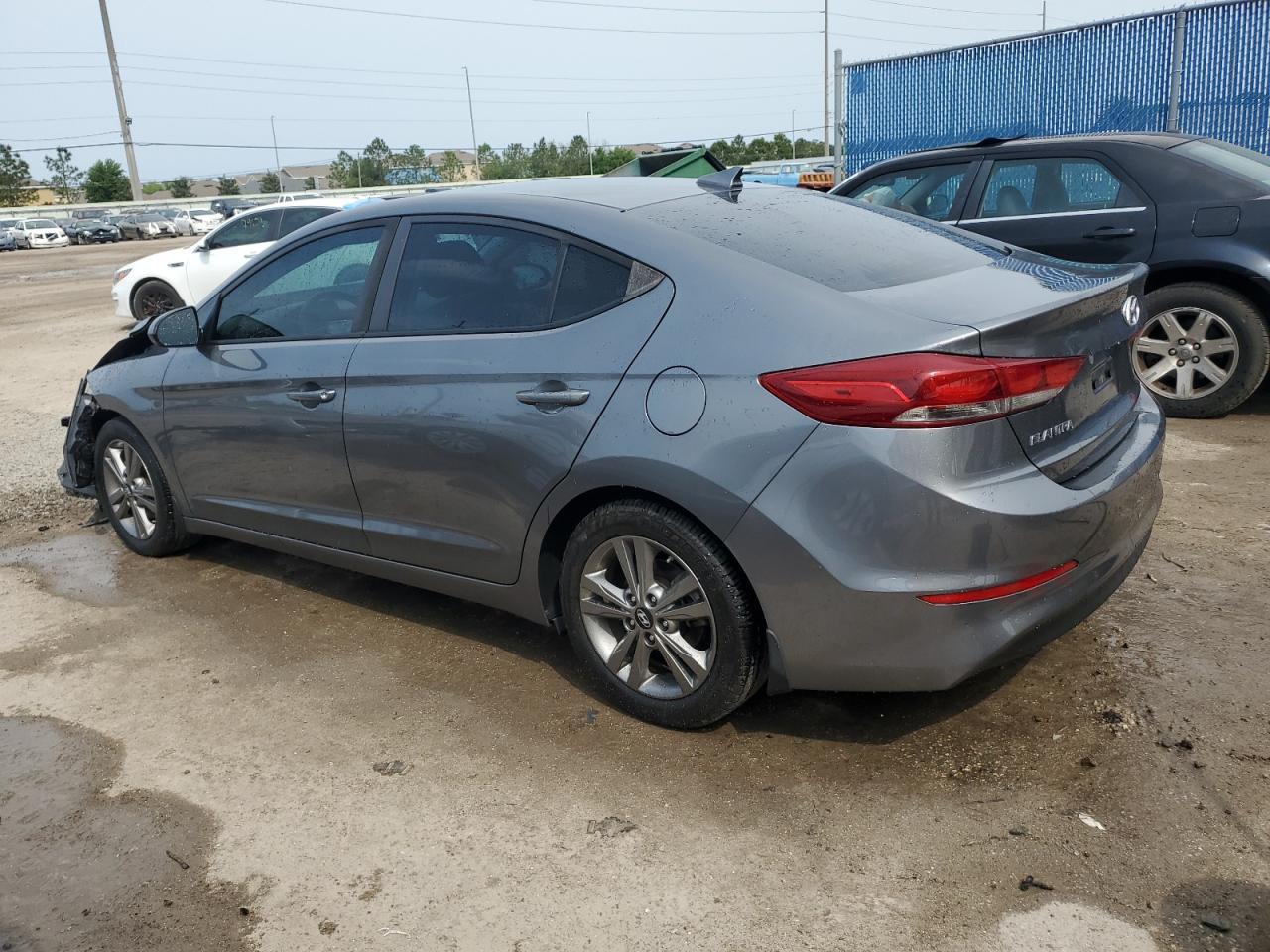 2018 HYUNDAI ELANTRA SE - Фото 2