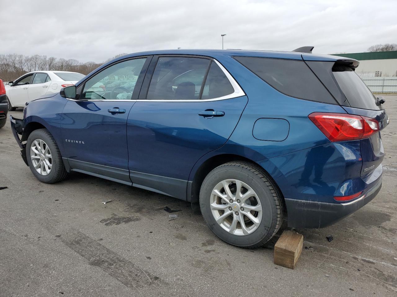 2019 CHEVROLET EQUINOX LT - Image 2