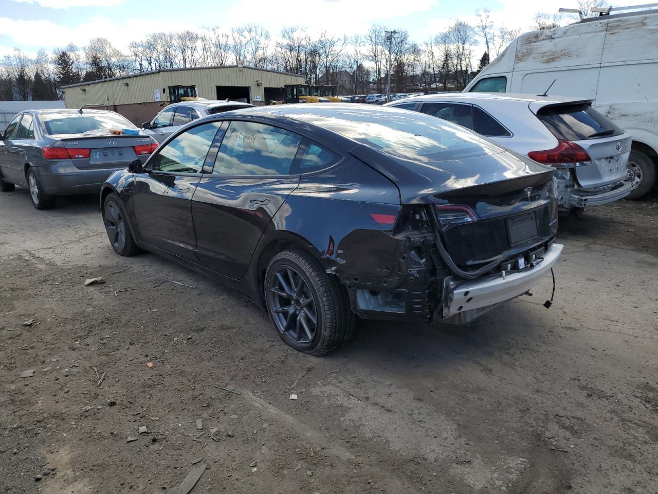 2022 TESLA MODEL 3 - Image 2
