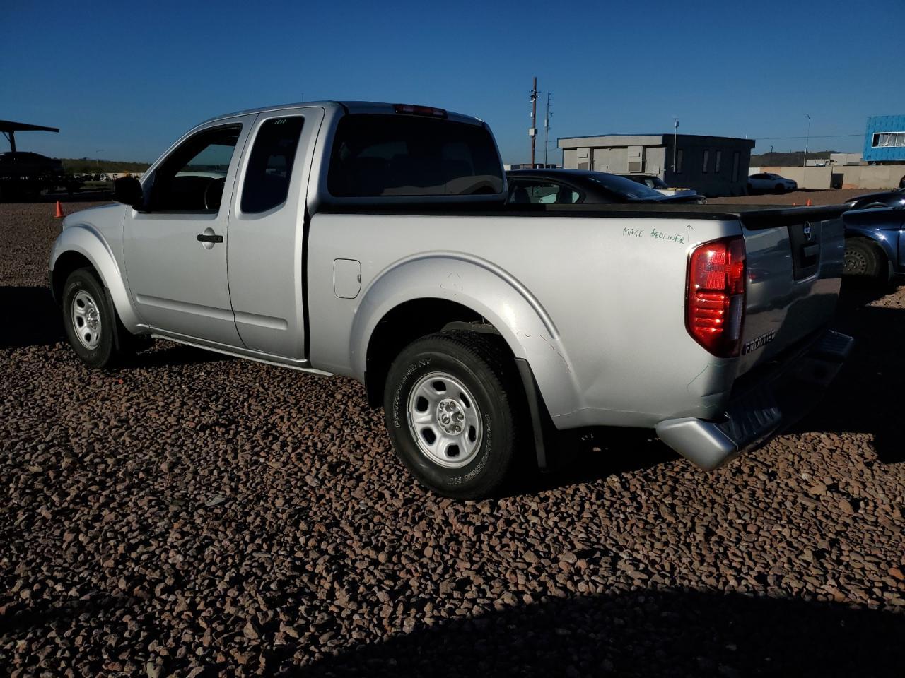 2019 NISSAN FRONTIER S - Image 2