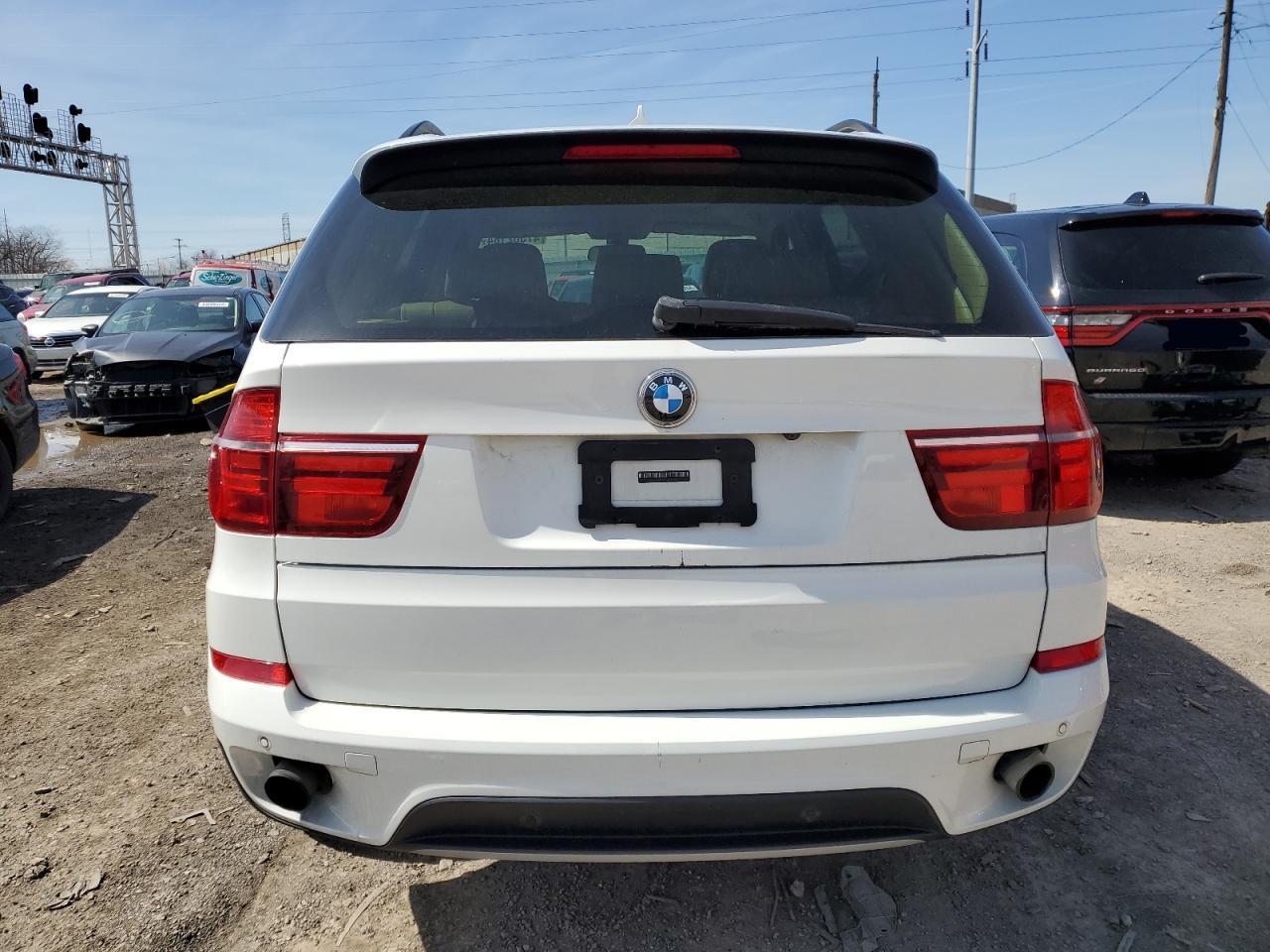 2011 BMW X5 XDRIVE3 - Image 6