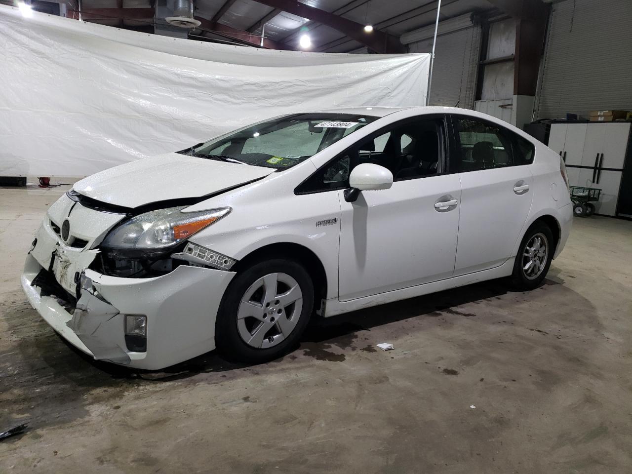 2011 TOYOTA PRIUS car image