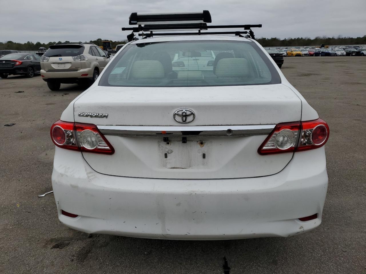 2013 TOYOTA COROLLA BA - Фото 6