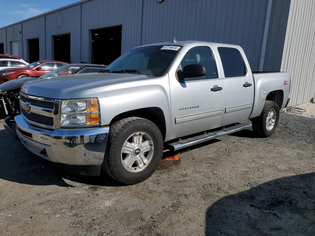 2013 CHEVROLET SILVERADO